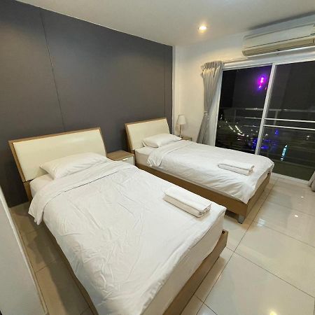 Napaville Huai Khwang Bangkok Esterno foto