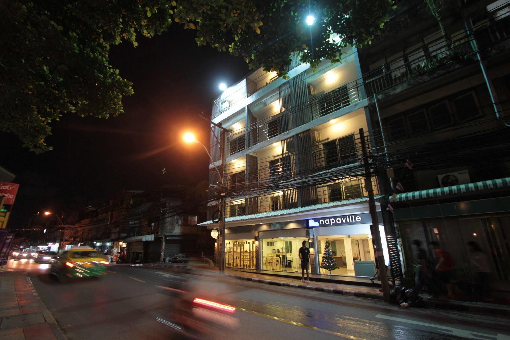 Napaville Huai Khwang Bangkok Esterno foto